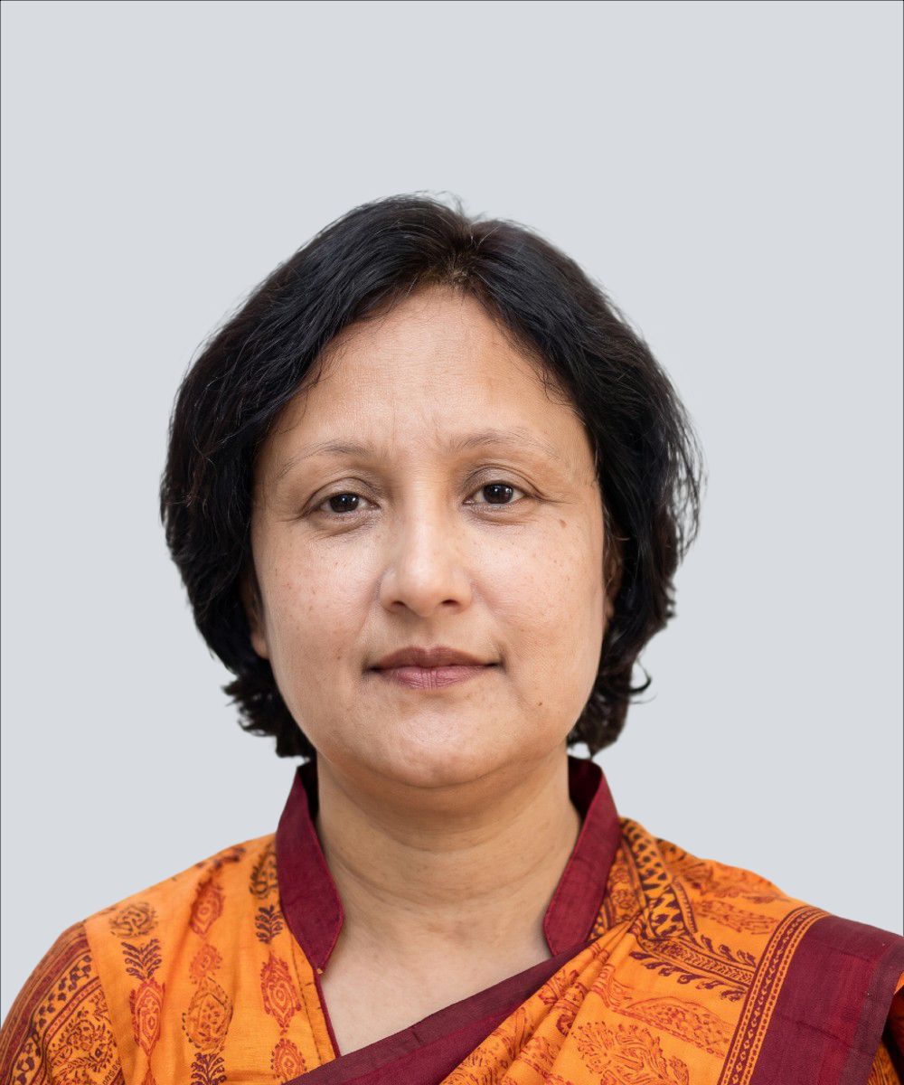 सुश्री डेबोलिना ठाकुर